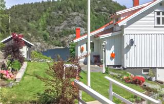 4 Bedroom Amazing Home In Sannidal - 4