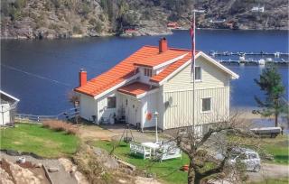 4 Bedroom Amazing Home In Sannidal - Sannidal - 2