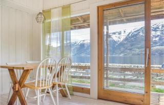 2 Bedroom Cozy Home In Vallavik - 7