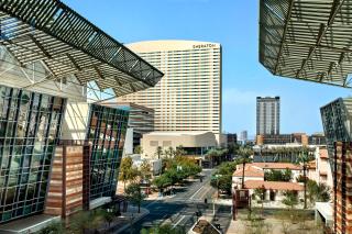Sheraton Phoenix Downtown - Phoenix - 9