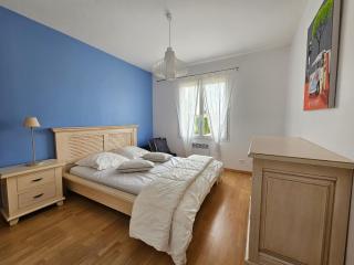 Maison récente 5 pers, proche mer et bourg, jardin, barbecue, wifi, animaux sur demande - FR-1-476-165 - Grues - 3