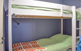 Gorgeous Apartment In Mörbylånga - 3