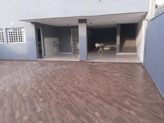 casa bem localizada no parati - 1