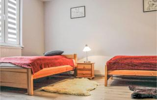 2 Bedroom Lovely Home In Gdynia - Gdynia - 5