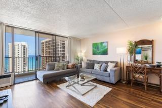 Beautifully Renovated 32nd Floor Deluxe Ocean View Waikiki Condo condo - 9