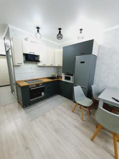 Youth home in the center - Almaty - 8