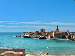 Apartment Elaine's View - 8