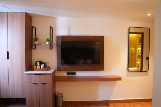 Capital Luxury Suites - Vijayawāda - 5