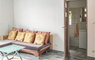 Lovely Home In Sianów With Kitchen - Sianów - 5