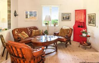 2 Bedroom Awesome Home In Kosta - 8