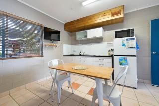 Seaforth Holiday Units - Seaforth - 4
