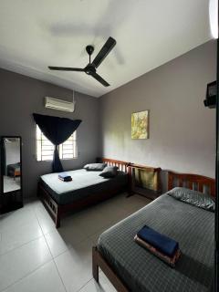 Taiping Homestay Husna Afina - Taiping - 3