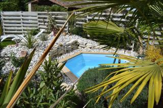 Gîte La Charentaise - Logement de vacances 4 personnes avec piscine - Fontenille-Saint-Martin-d'Entraigues - 8