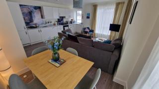 Number 10 Stunning Apartment, Fantastic Location! - Exmouth - 8