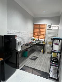 Inap Ustaz Nasron - 3