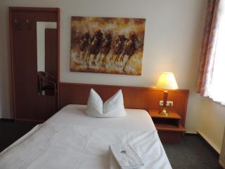 Hotel Carl von Clausewitz - 1