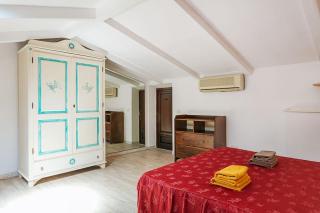 Central Apartment- Near The Cathedral - Olbia - 4