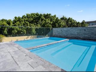 Manly beach on the corso 10 - 2