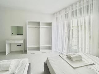 Lulu Suites- Lime - Golem - 8