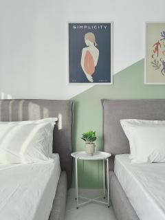 Lulu Suites- Lime - Golem - 1