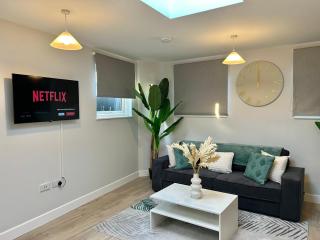 Folkestone Habour Luxury 1 Bed Apartment F4 - Kent - 3