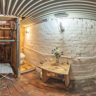 Gracie's Lodge at Woody's Glamping - 7