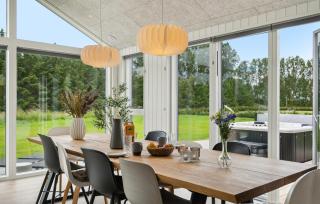 Lovely Home In Væggerløse With Kitchen - Marielyst - 6