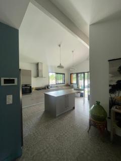 Jolie Villa en bois au calme - 8