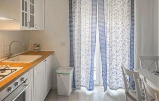 Cozy Apartment In Taranto With Wifi - 7