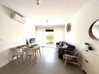 LUXURY APT with SEAVIEW ROOF NEAR THE BEACH - 3