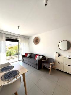 LUXURY APT with SEAVIEW ROOF NEAR THE BEACH - 2
