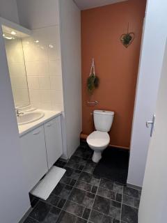Studio Appart'hôtel gare TGV avec place privée - Avignon - 7