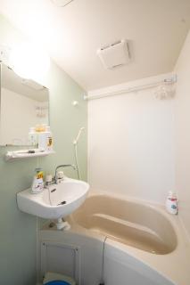 Osaka Blue house I大阪青の舍 I床品只使用一次 I步行8分钟内4站可达 - 3