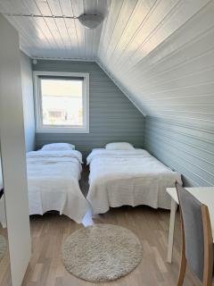 Sentrumsnær og tilbaketrukket villa! - Bodø - 4