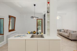 Mosaic Penthouse Condo with Sea View - Risan - 4