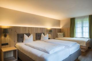 Hotel Sonne - Brand - 6