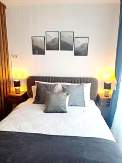 Mountain Breeze Luxury Apartment AC & Parcare Privată - Brasov - 9