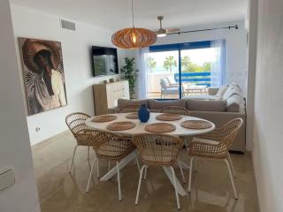 Apartment with Sea Views! Duquesa Suites Golf & Gardens - Manilva - 0