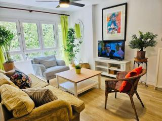 Céntrico piso con 2 camas de matrimonio - Málaga - 9
