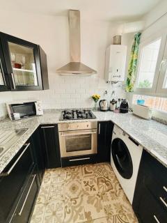 Céntrico piso con 2 camas de matrimonio - Málaga - 5