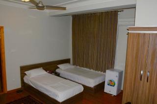 Rahat Hotel - - 5