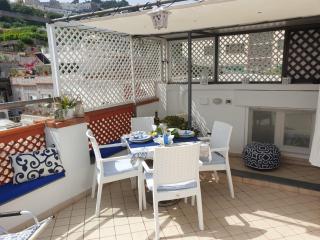 Donna Rosa Capri - Charming House by the Sea - Capri - 6