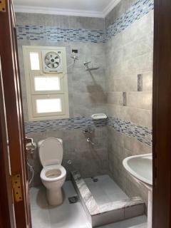 luxury apartment at stella heights at northcoast , شقة فندقية في ستيلا هايتس الساحل الشمالي - El Alamein - 2