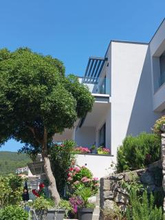 Apartement Mirella 2 "Your romantic sea-view escape in the heart of Rabac" - Rabac - 9