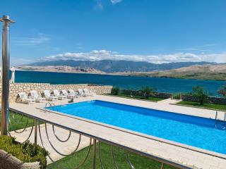 Pool apartment Antonia - Pag - 7