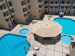 Wavesong Whispers flat where you can enjoy seaview with the best price - Hurghada - 8