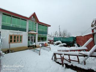 Shamus Javed Homestay - 0
