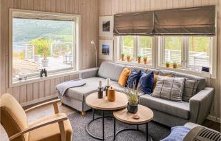 Stunning Home In Hebnes With Kitchen - 8