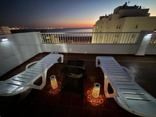 ATICO CON TERRAZA EN PRIMERA LINEA DE PLAYA - El Puerto de Santa María - 5