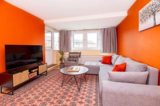 Spacious 4BR apt with large balcony - Londra - 0